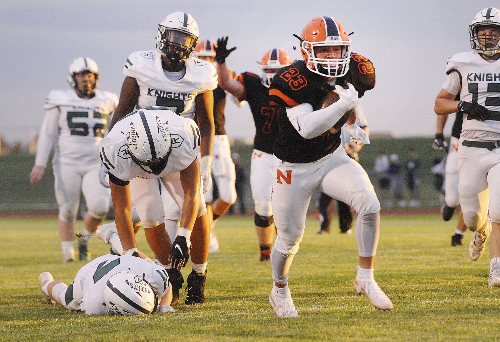 Broken tackle TD